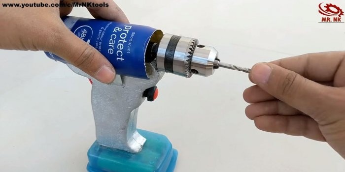 How to make a screwdriver from scrap parts