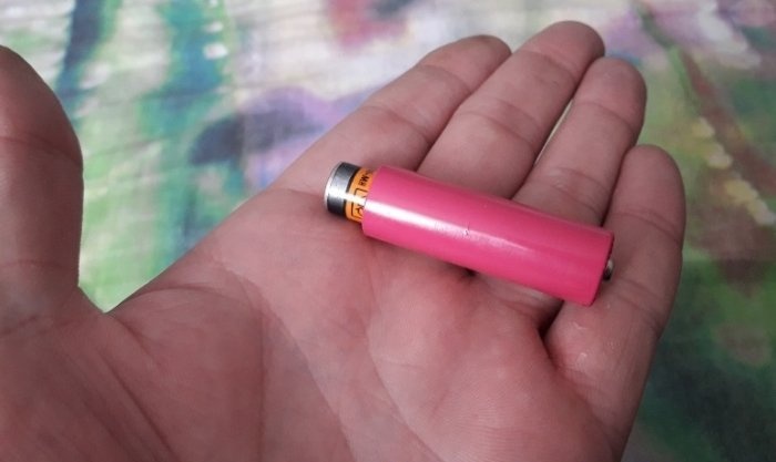 Преходник за батерии от розово към пръстови