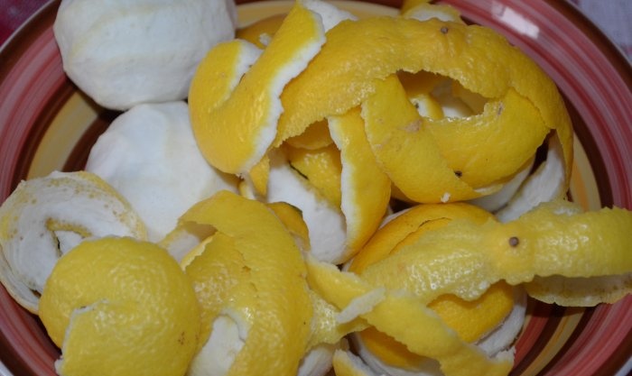 Paano gumawa ng lemon liqueur