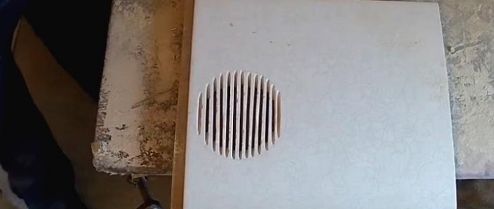 Paano mag-cut ng isang butas sa isang tile na may gilingan