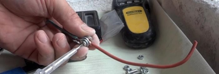 Sådan forbinder du aluminium og kobbertråd