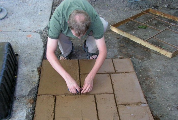 DIY concrete pad