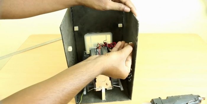 DIY 12V mini hűtőszekrény