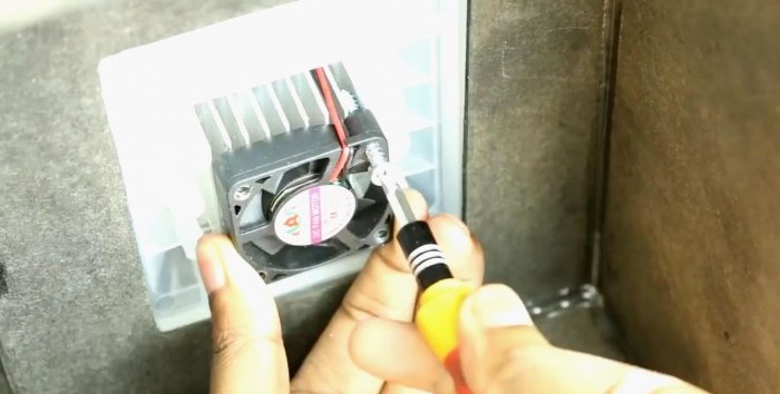Μίνι ψυγείο DIY 12V