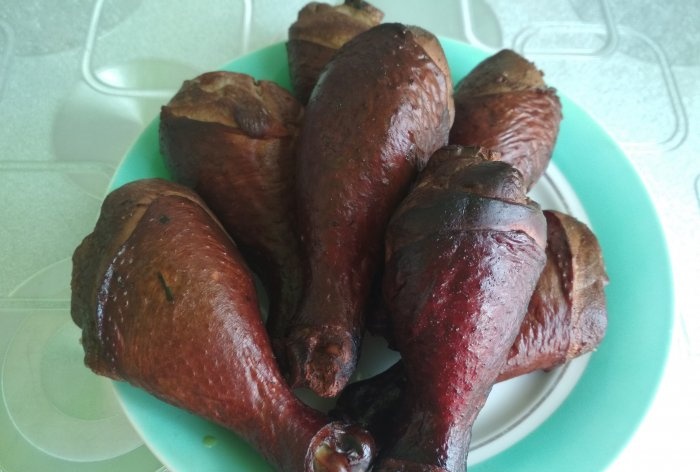 Opskrift på røget kylling underlår med foto