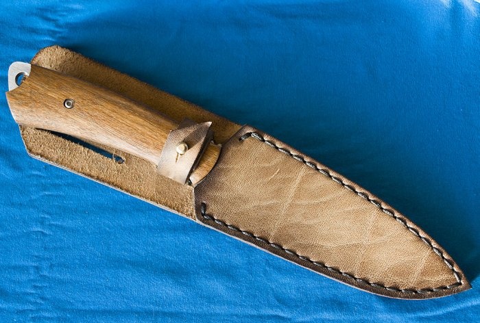 Cómo coser una funda de cuchillo