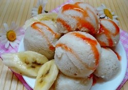 Banana ice cream with kefir