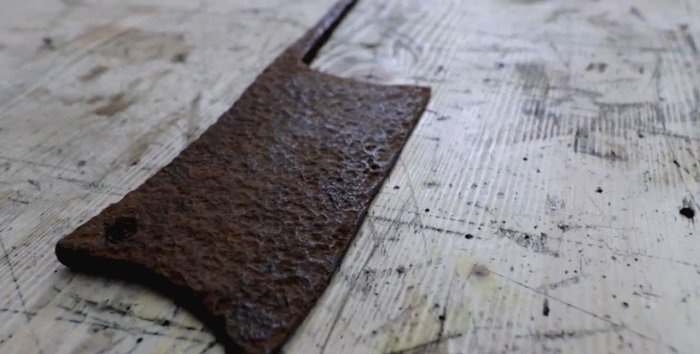 Restoring a completely rusty kitchen cleaver