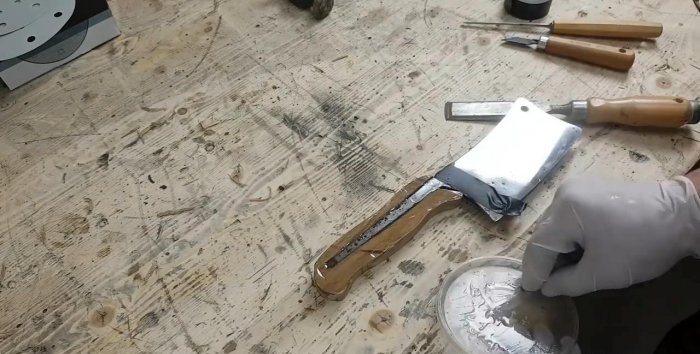 Αποκατάσταση ενός εντελώς σκουριασμένου μαχαιριού κουζίνας