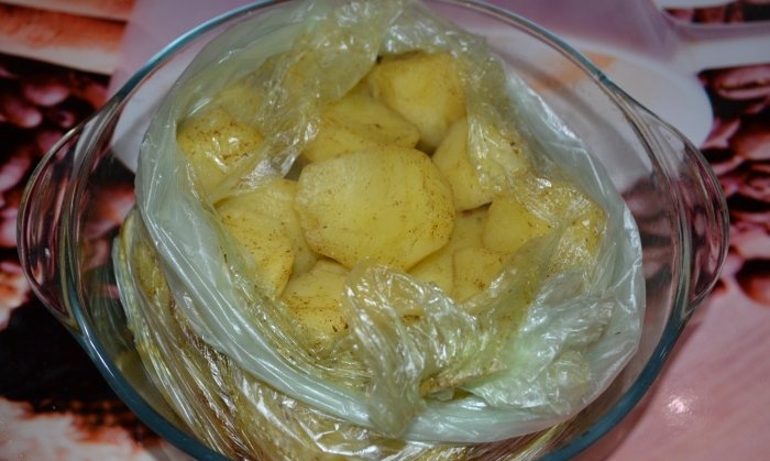 Quick potatoes in the microwave