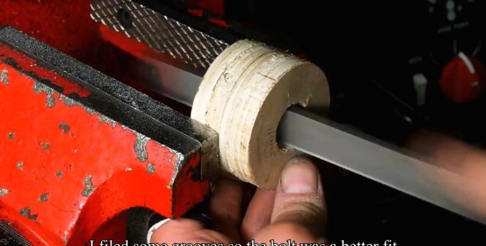 Belt grinder from angle grinder