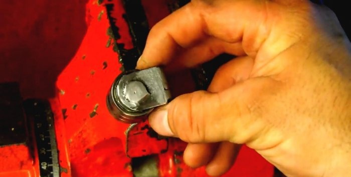 Belt grinder from angle grinder