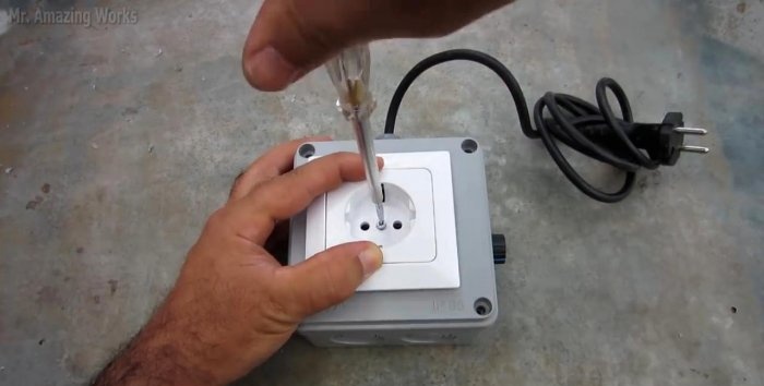 Hoe maak je een stroomregelaar voor huishoudelijke apparaten