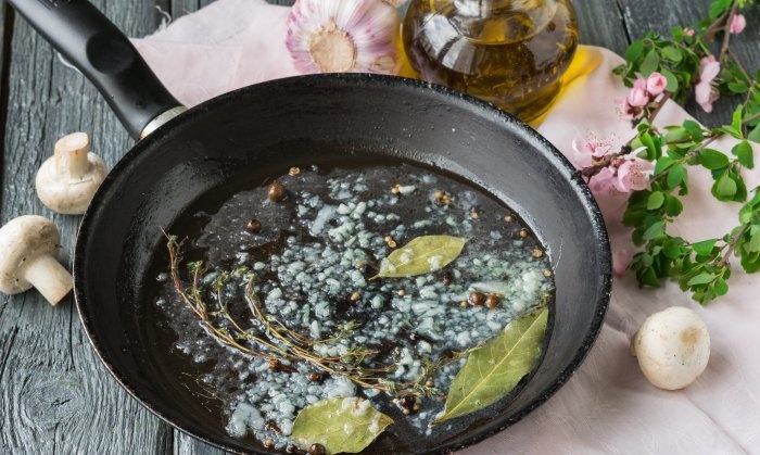 Champignons marinés rapidement en 1 jour