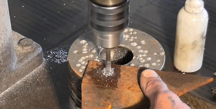 How to make a drill from a nail