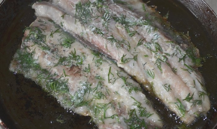 Com fregir el peix de mar deliciosament