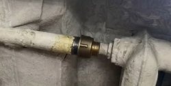 Paano i-cut ang mga thread sa isang pipe