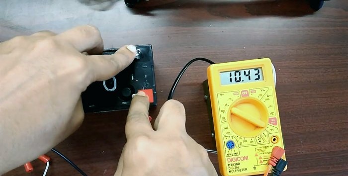 Com restaurar la bateria d'un SAI