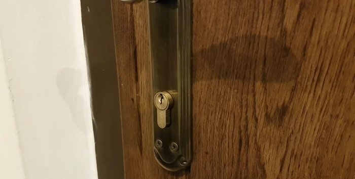 Awaryjne otwarcie drzwi, przewiercenie wkładki zamka