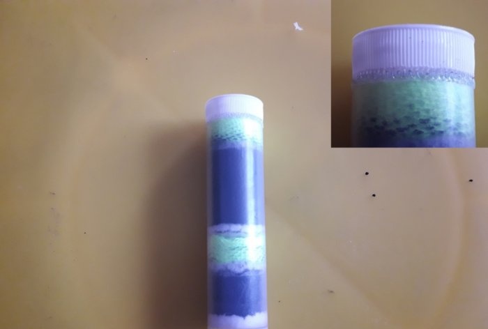 Uhlíkový filtr na plastovou láhev