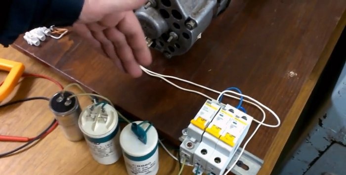 Selectie van een werkcondensator voor een driefasige elektromotor
