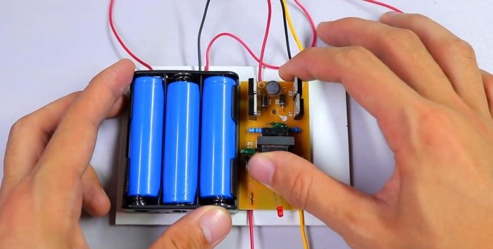 How to make a 220 V Power Bank