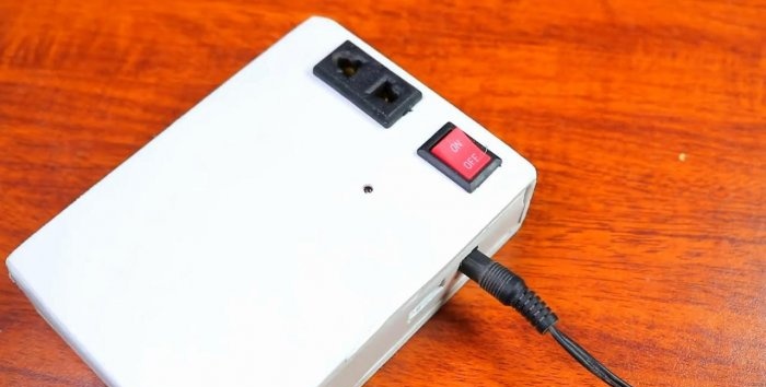 Hogyan készítsünk 220 V-os Power Bankot