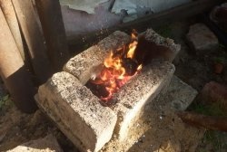 Comment fabriquer une simple forge de forgeron pour la maison