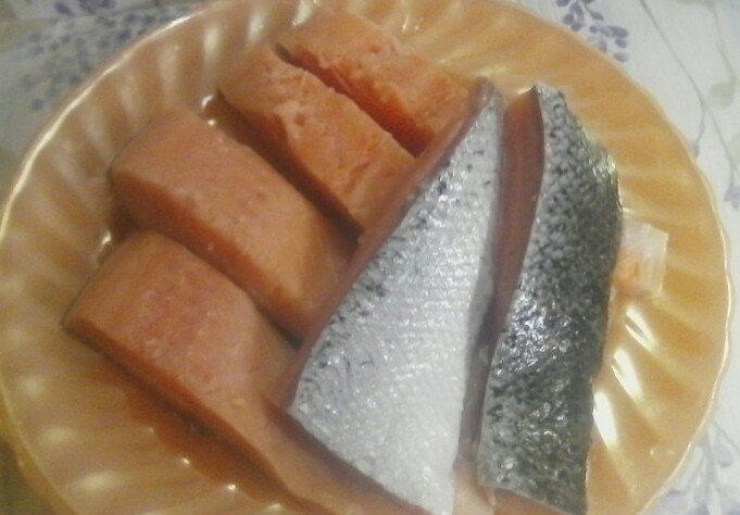 Red fish is a delicacy of simple preparation.