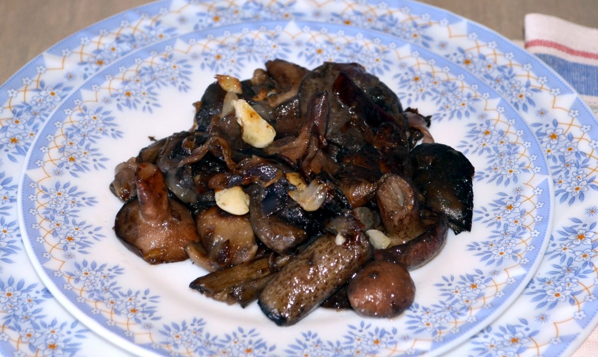 How to deliciously and simply fry wild mushrooms