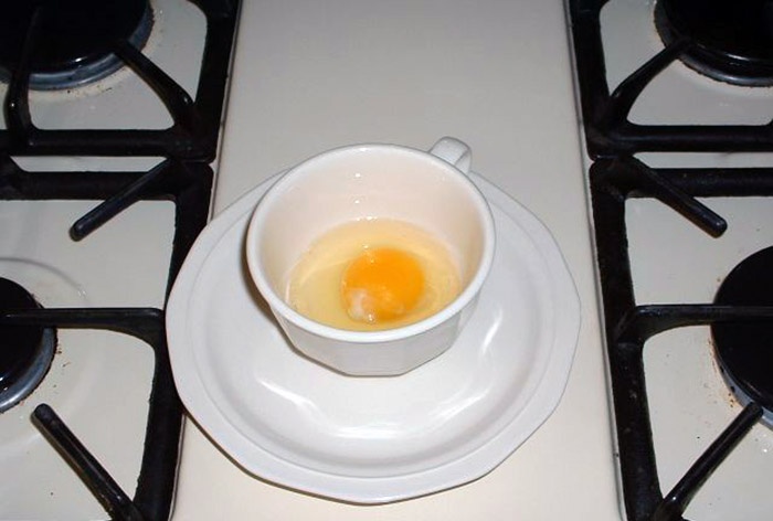 Wie man ein Ei in 40 Sekunden kocht