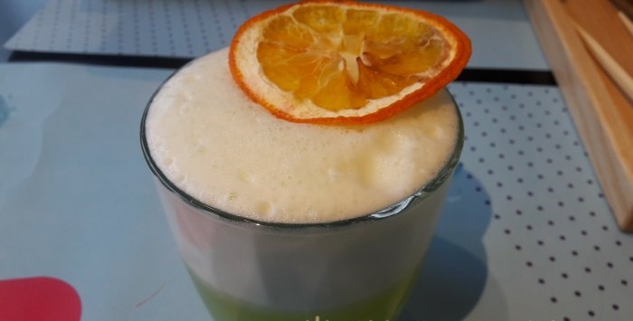 Bebidas frías sencillas y exóticas sin alcohol.