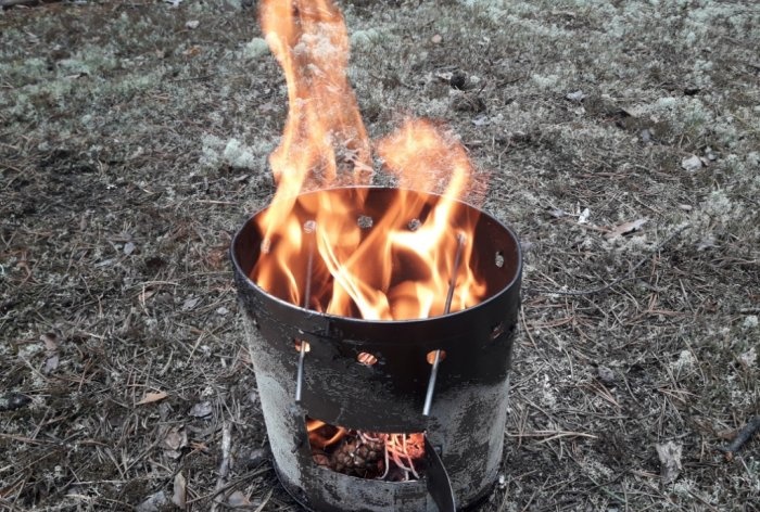 Primus camp stove for pot