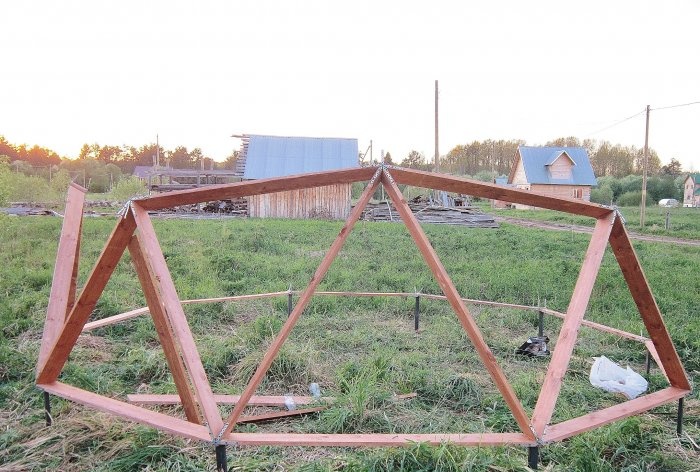 How to make a dome greenhouse with your own hands