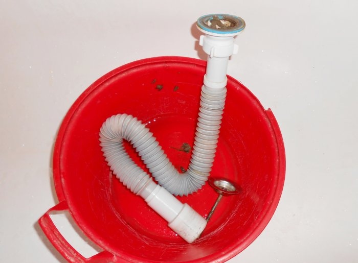 How to clear a clogged sink at home