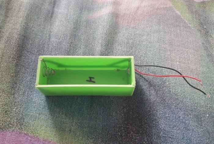 Kā atdzīvināt viedtālruni ar izlādētu akumulatoru