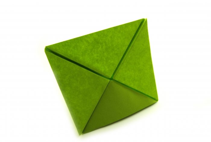 Cara membuat pokok Krismas menggunakan teknik origami