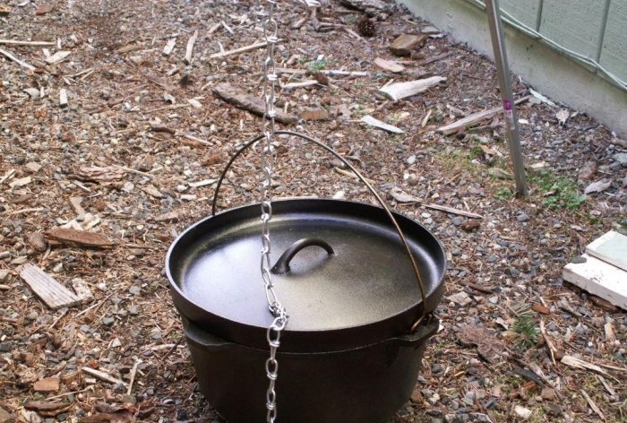 DIY tripod for a pot