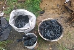 How to make charcoal with your own hands