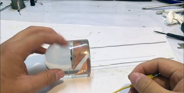 Jak zrobić ogromną diodę LED