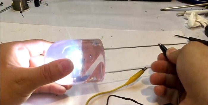 Hvordan lage en stor LED