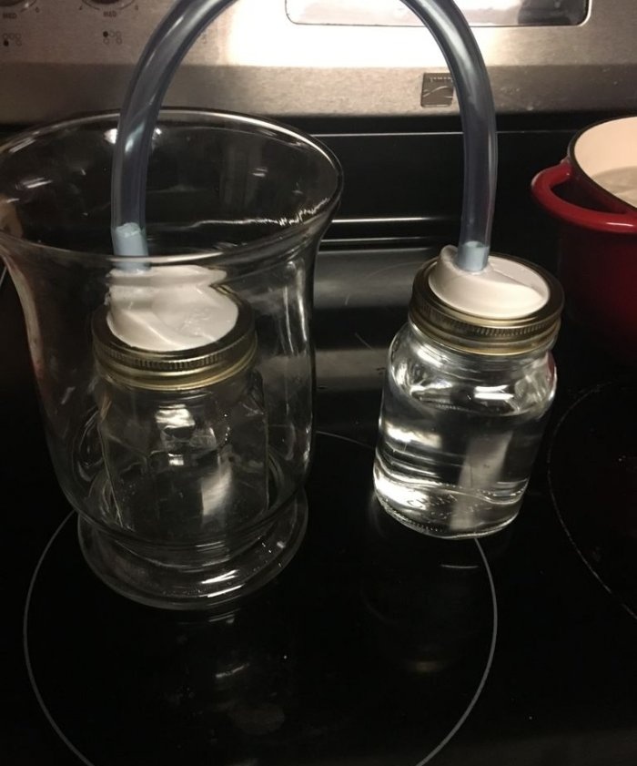 Com fer aigua destil·lada a casa