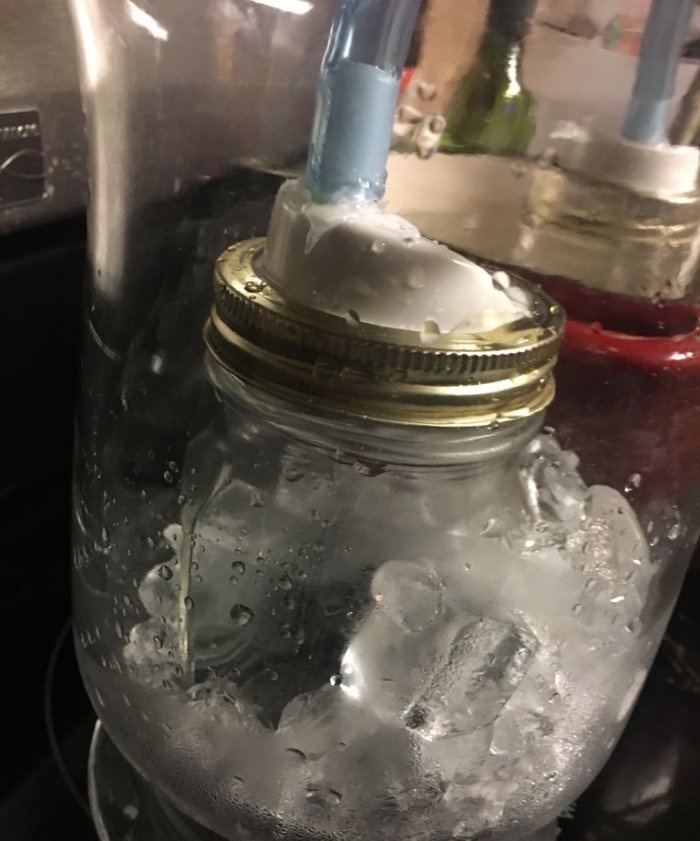 Como fazer água destilada em casa