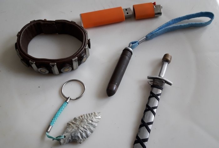 Mga orihinal na do-it-yourself na keychain