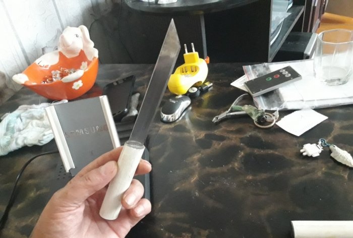 Nůž ve stylu Tang