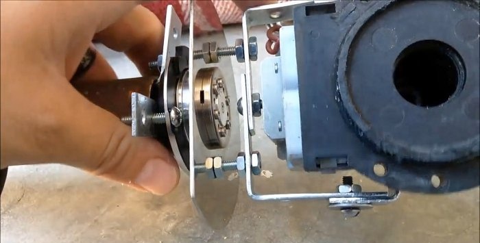 Wind generator from HDD and washing machine pumps