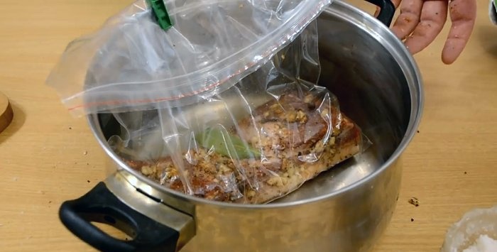 Pinakuluang mantika sa isang bag na kahanga-hangang recipe