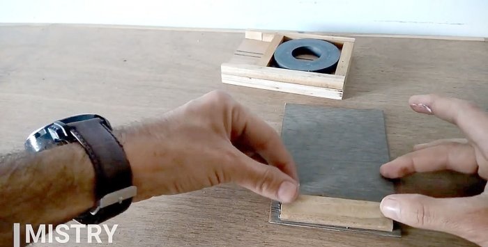 DIY magnetic brush