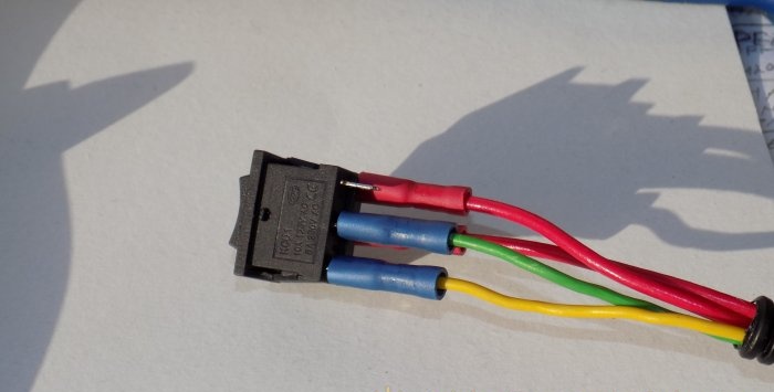 Adding a relay block to a car DRL recorder pneumatic signal