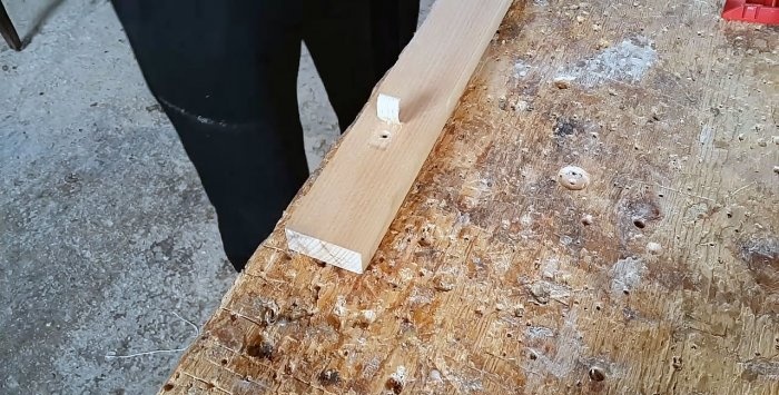 Kaip paslėpti savisriegio varžtą medienoje